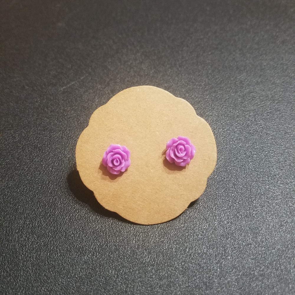 Small rosebud earrings.